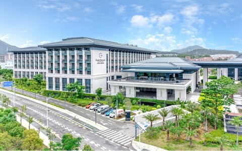 그랜드 스카이라이트 인터네셔널 호텔 핑산