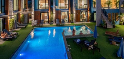 피스 블루 나이한 네이처리스트 리조트 푸켓