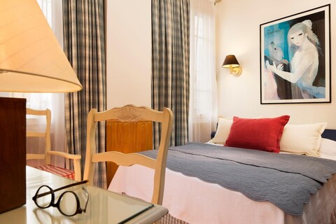 호텔 뒤 신느 파리