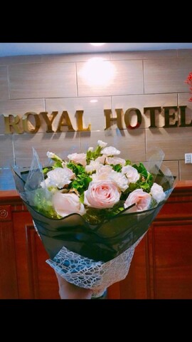 Royalty Hotel