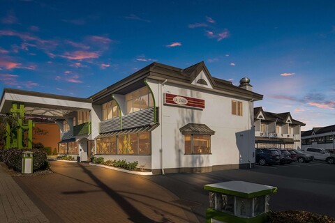 슈어스테이 호텔 바이 베스트 웨스턴 노스 밴쿠버 카필라노