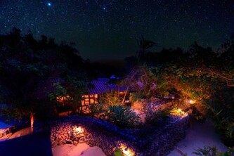 다케토미지마 아카네야