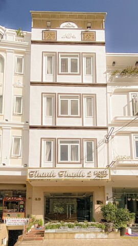 타인타인 2 호텔