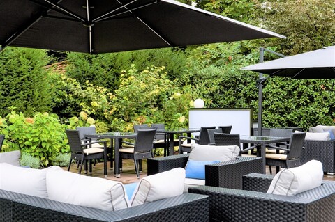 빌라 웨스트엔드 호텔, 메세 근처