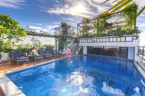 제이드 씬 호텔