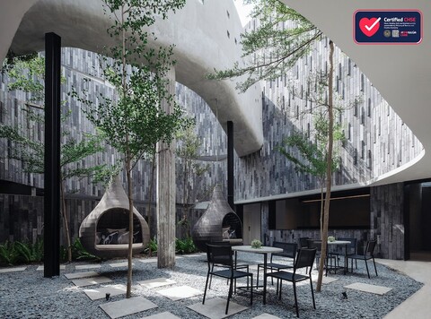 로이드 인 발리