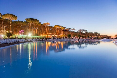 아주 근사한 빌리지