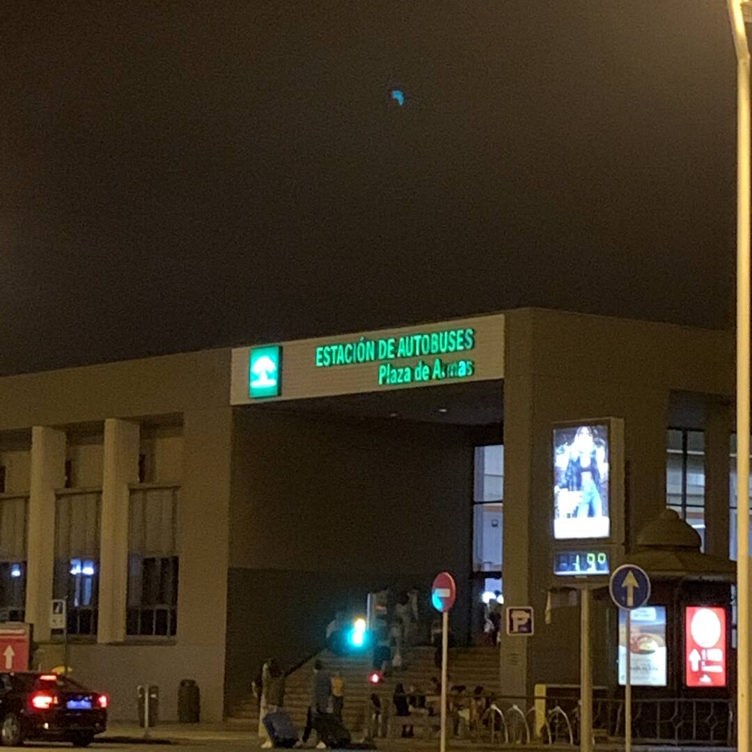 세비야, 리스본-자유톡0