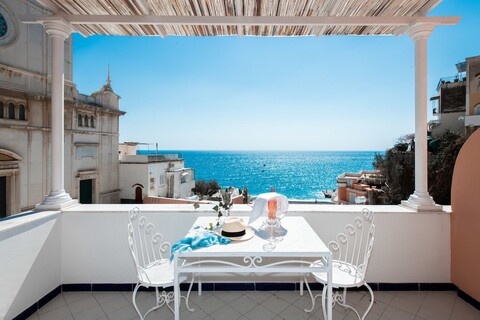 빌라 플라비오 지오이아