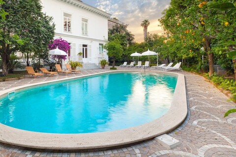 릴레 빌라 사바레즈