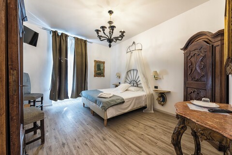 라 로자 델 카스텔로