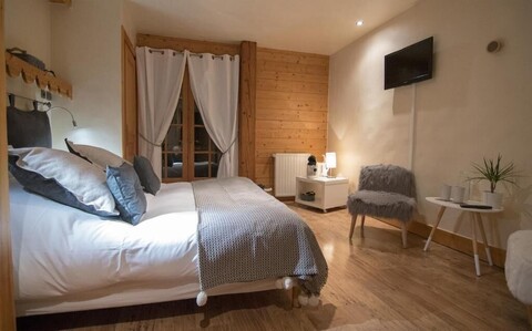 오텔 레스토랑 라 페르메 드 쿠플랑