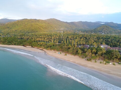 발라이 아들라오