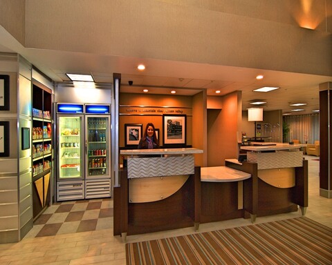 햄프턴 인 & 스위트 마운틴 뷰