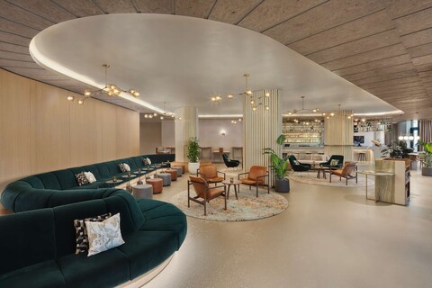 캐노피 바이 힐튼  런던 시티