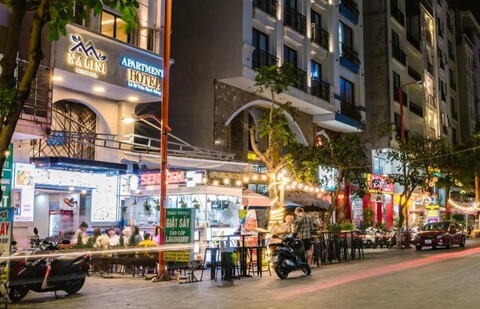 날리니 호텔 앤 아파트먼트