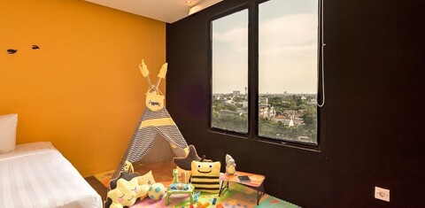 옐로우 비 탕게랑