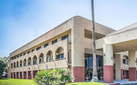 베이몬트 바이 윈덤 온타리오