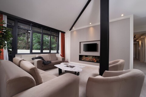 월턴 가든스 페라