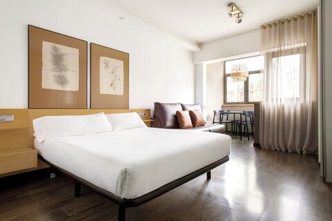 아라문트 아파트먼츠