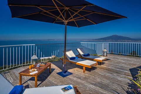 마이손 몬테키아로