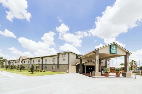 퀄리티 스위트 휴스턴 하비 에어포트