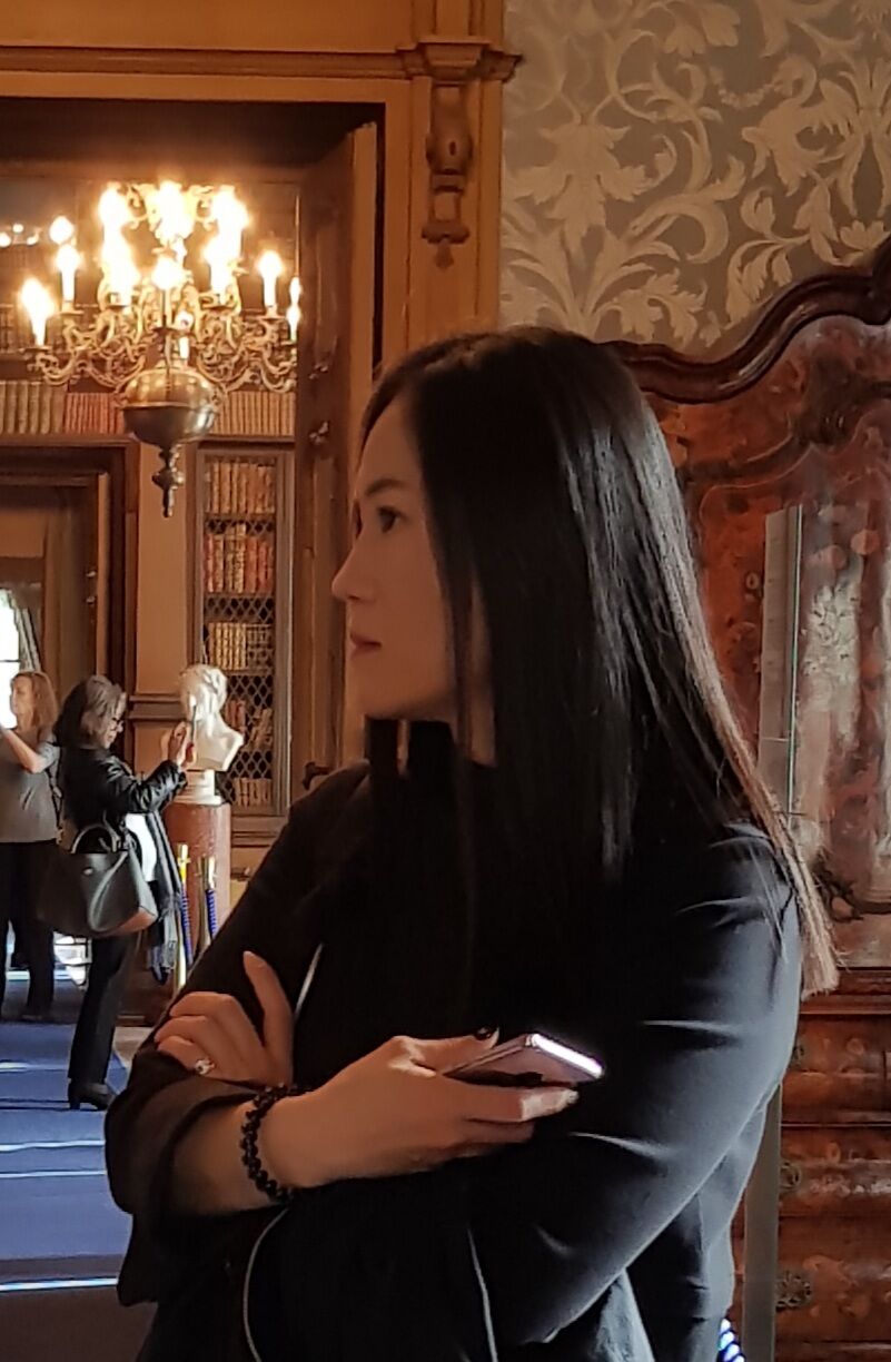 박윤희