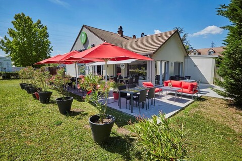 캄파닐 에브리 오에스트 - 코르베이 에손