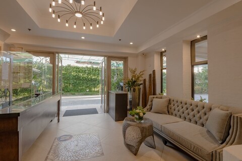 스타 바바라 레지던스 호텔