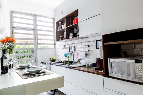 아파르타멘토 2 쿠아르토스 - 프라사 포르 도 솔