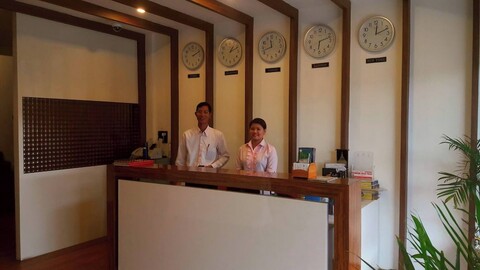 로얄 크라운 호텔