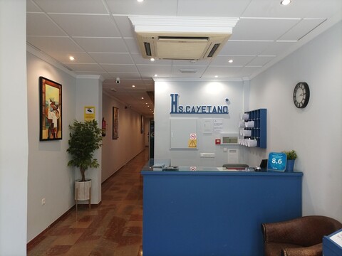 호스탈 산 카예타노