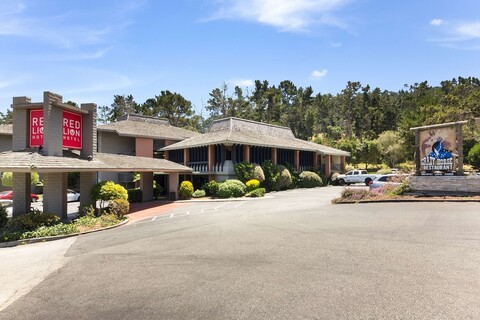 레드 라이언 호텔 몬테레이