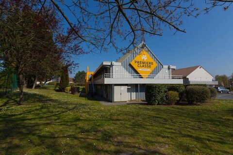 프르미에르 클라세 샹티이 쉬-뤼자르슈