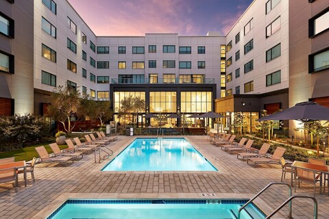 엘리멘트 산타 클라라