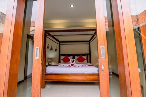 타만 발리 빌라 데위 스리