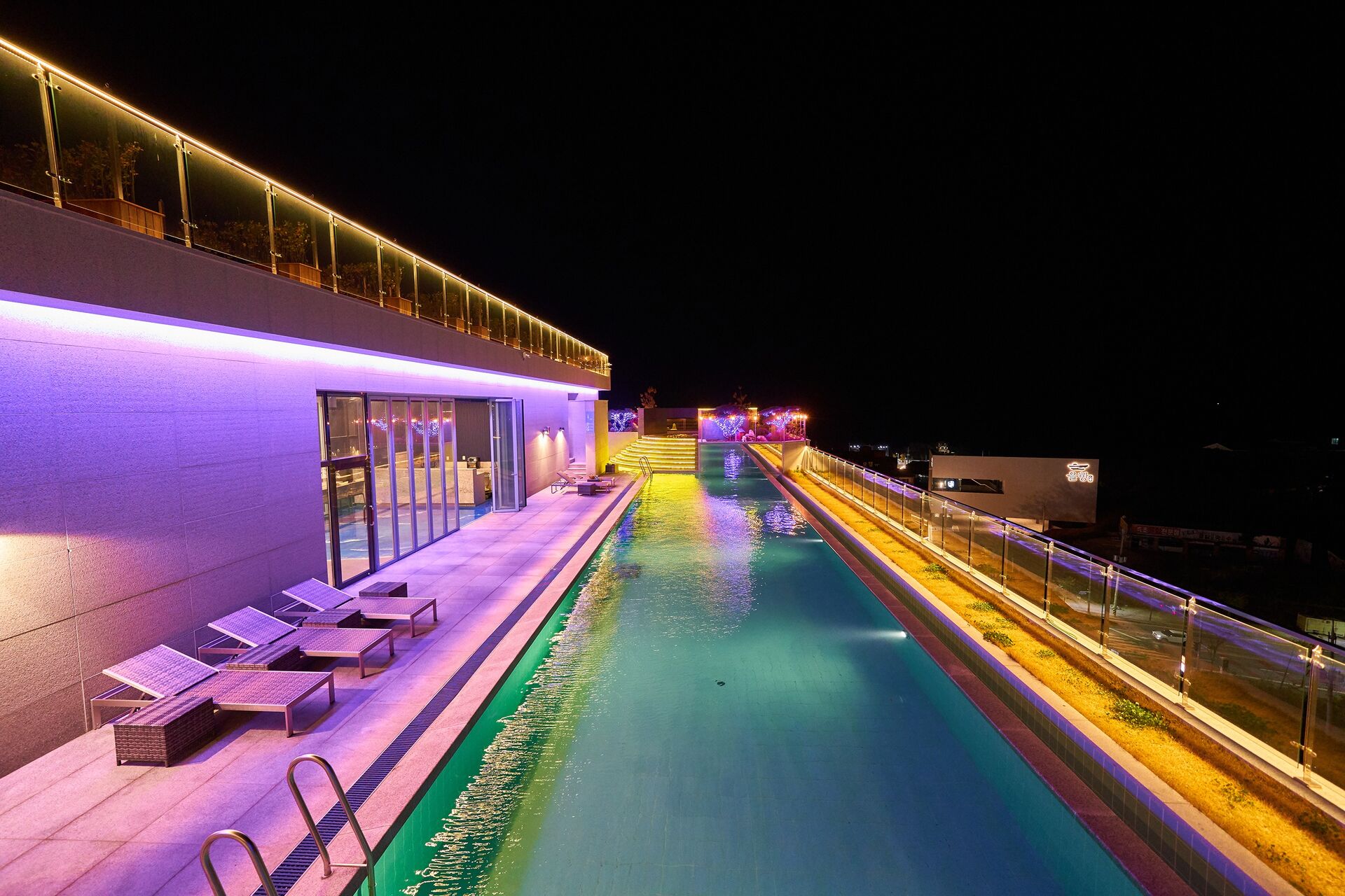 JN PARK HOTEL Pool