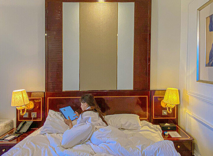 room detail thumbnail 1