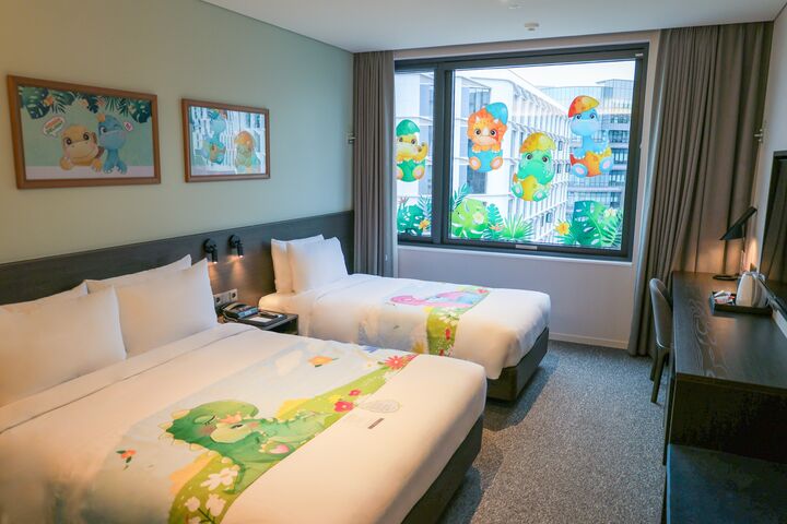 room detail thumbnail 1