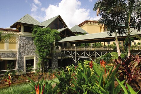 유니버설스 로우스 로열 퍼시픽 리조트