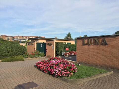 호텔 모텔 루나