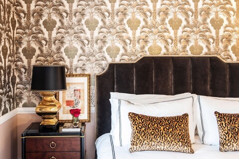 더 프로스펙트 할리우드