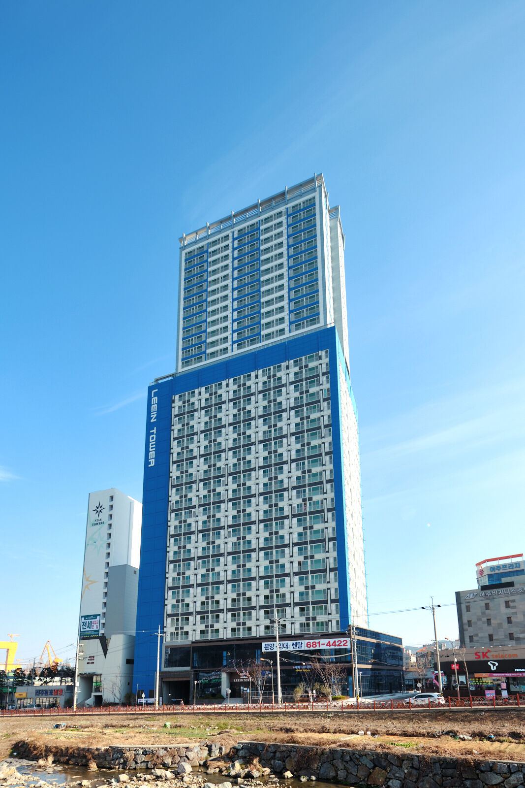 리인스테이 외관