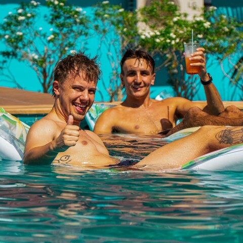 보데가 풀 파티 코 펀간