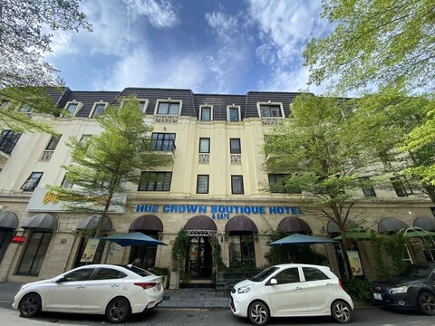 휴 크라운 부티크 호텔