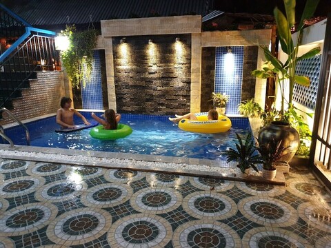 탄 도안 안 방 센터 비치 빌라스