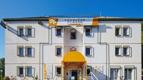 호텔 프리미어 클라세 세르지 생 크리스토프