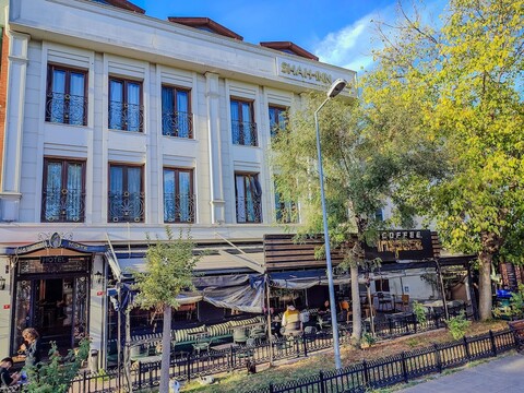 스하흐 인 호텔