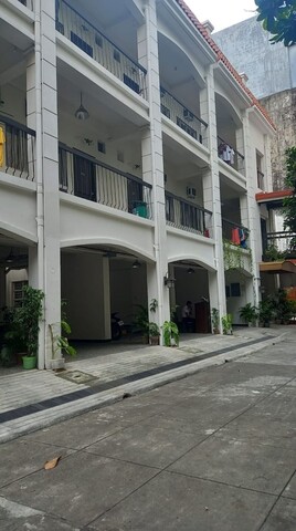 테소로 아파트먼트