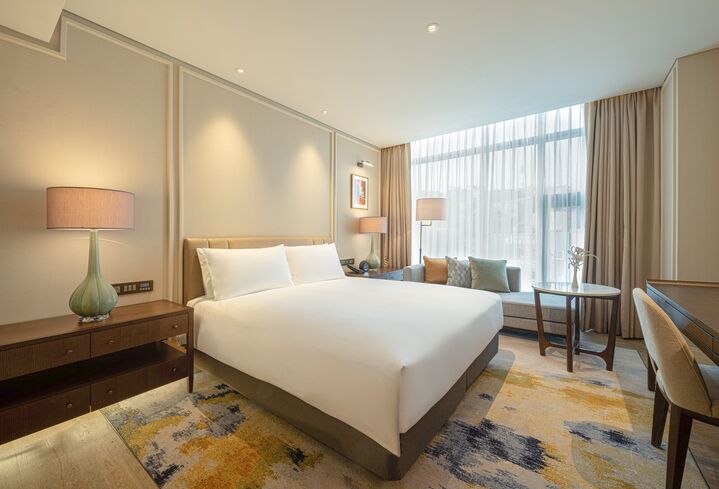 room detail thumbnail 1